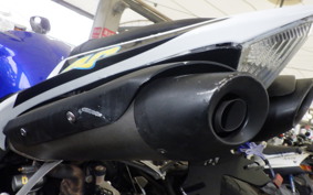YAMAHA YZF-R1