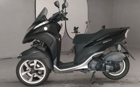 YAMAHA TRICITY 125 SE82J