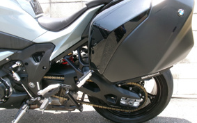 BMW S1000XR 2022 0E41