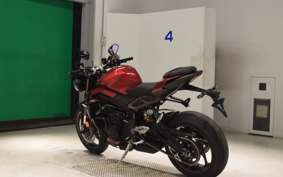 TRIUMPH STREET TRIPLE RS 2024