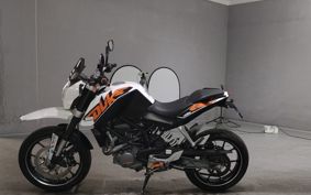 KTM 200 DUKE JUC40