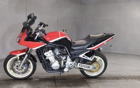 YAMAHA FZS1000 FAZER 2001 RN06