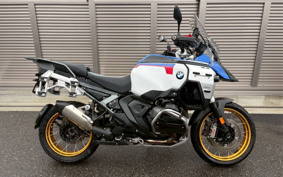 BMW R1300GS Adventure 2025 0M31