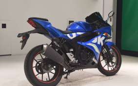SUZUKI GSX-R125 DL33B
