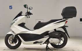 HONDA PCX 125 2023 JF56