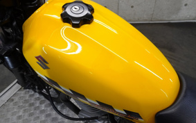 SUZUKI GLASS TRACKER BIG BOY NJ4DA