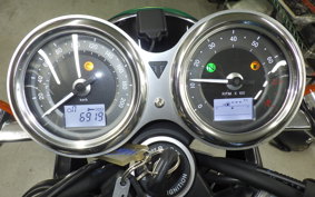 TRIUMPH BONNEVILLE T100 2017