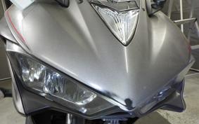 YAMAHA YZF-R25 A RG10J