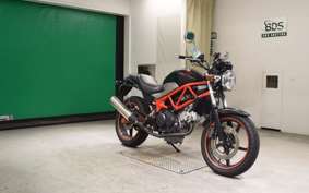 HONDA VTR 250 Gen. 2 1995 MC33