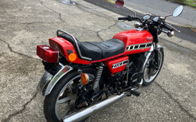 YAMAHA RD400