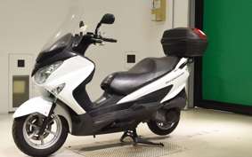 SUZUKI SKYWAVE 200 (Burgman 200) 2003 CH41A