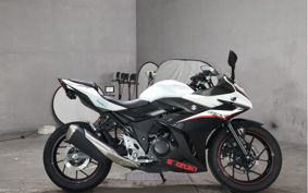 SUZUKI GSX250R DN11A