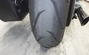 HARLEY XL883LI 2011