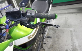 KAWASAKI ZRX1200 R 2003 ZRT20A