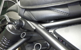 HONDA REBEL 250 S MC49