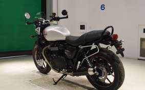 TRIUMPH STREET TWIN 2016