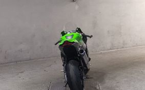 KAWASAKI ZX 10 NINJA R 2019 ZXT02E