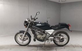 YAMAHA SDR200 2TV