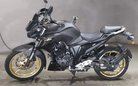 YAMAHA FZS25 RG69