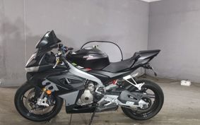 APRILIA RS660 ..
