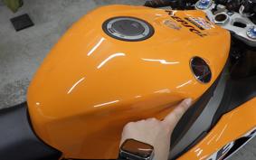 HONDA CBR1000RR SPECIAL EDITION 2015 SC59