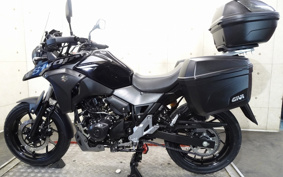 SUZUKI STROM 250 DS11A