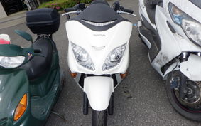 HONDA FORZA Z MF08