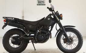 YAMAHA TW225 DG09J