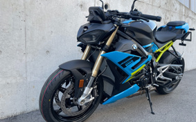 BMW S1000R 2025 0P31