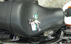 HARLEY L1200LI 2011