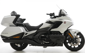 HONDA GL 1800 GOLD WING TOUR DCT 2025 SC79