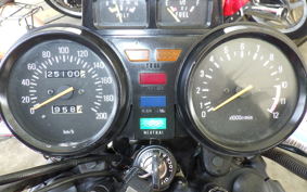 YAMAHA XJ550