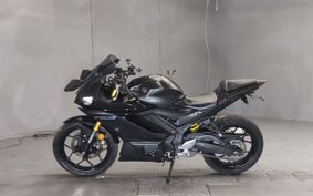 YAMAHA YZF-R25 RG43J