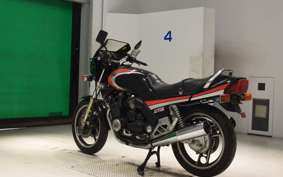 YAMAHA XJ750 E 1983 29R
