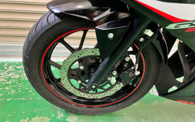 SUZUKI GSX250 R DN11A