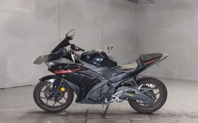 YAMAHA YZF-R25 RG10J