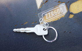 KAWASAKI ZZ-R600 1991 ZX600D