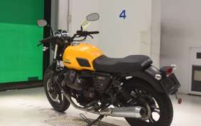 MOTO GUZZI V7 STONE 2 2017