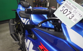 SUZUKI GSX-R125 DL33B