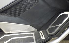 HONDA X-ADV 750 2025 RH21