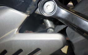 SUZUKI GSR250 2007