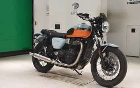 TRIUMPH BONNEVILLE T100 2023