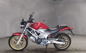 HONDA VTR 250 MC33