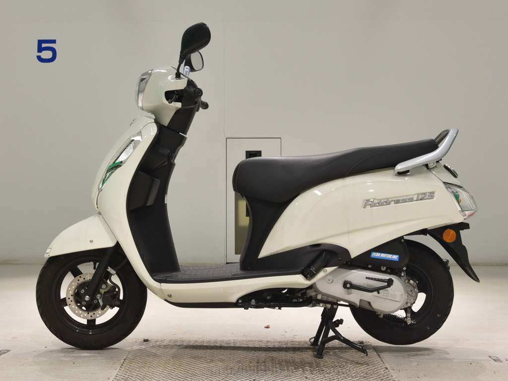 Фото Suzuki ADDRESS V125 Gen.2 с японского аукциона