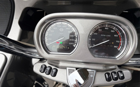 HARLEY FLTRUSE1800CVO 2016 TAN