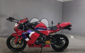 HONDA CBR600RR PC40