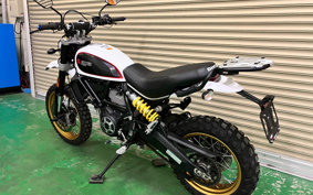 DUCATI  DUCATI SUKU RAN BURA DESERT SU RED  2017 KB01