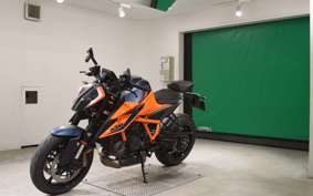 KTM 1290 SUPER DUKE R 2021