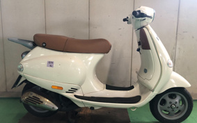 VESPA 125ET4