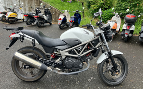 HONDA VTR 250 MC33